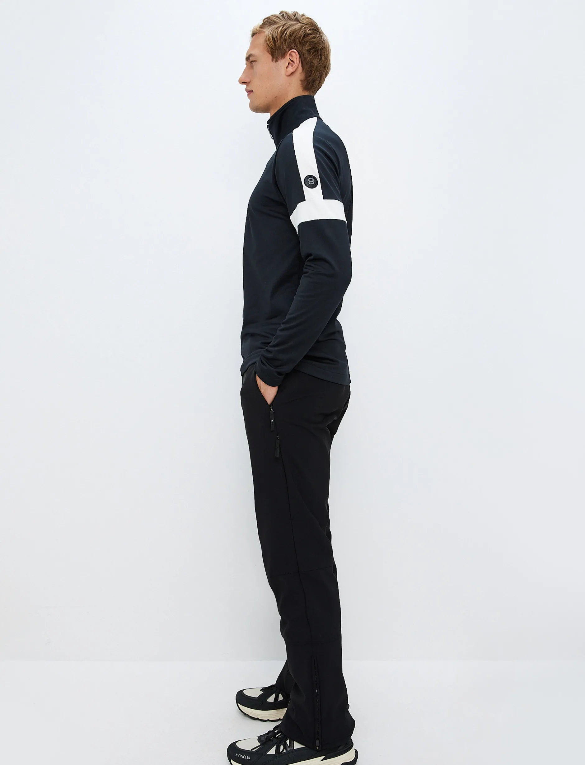 Mellanlager*8848 Altitude Dino 1/2 Zip Sweat - Black/White