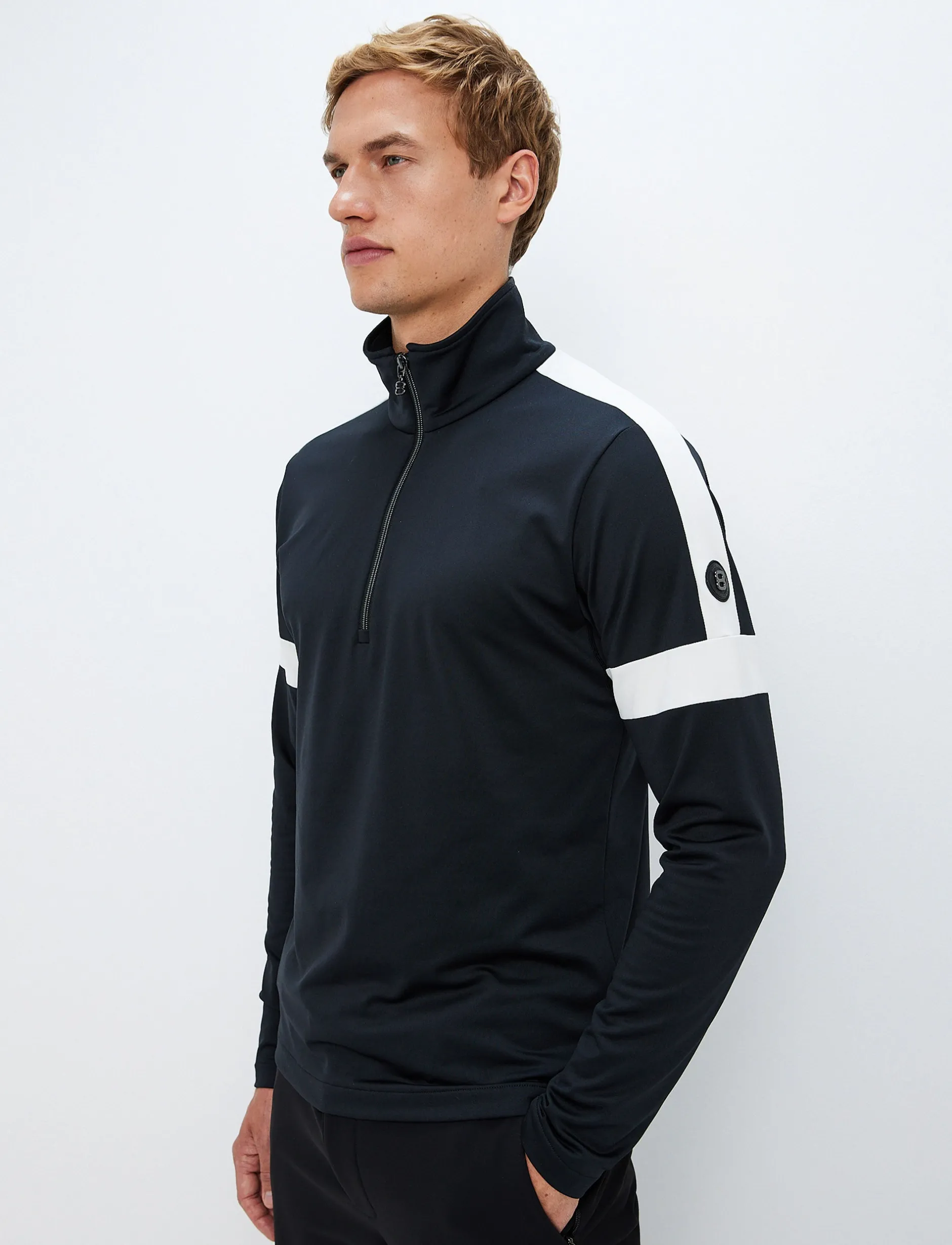 Mellanlager*8848 Altitude Dino 1/2 Zip Sweat - Black/White