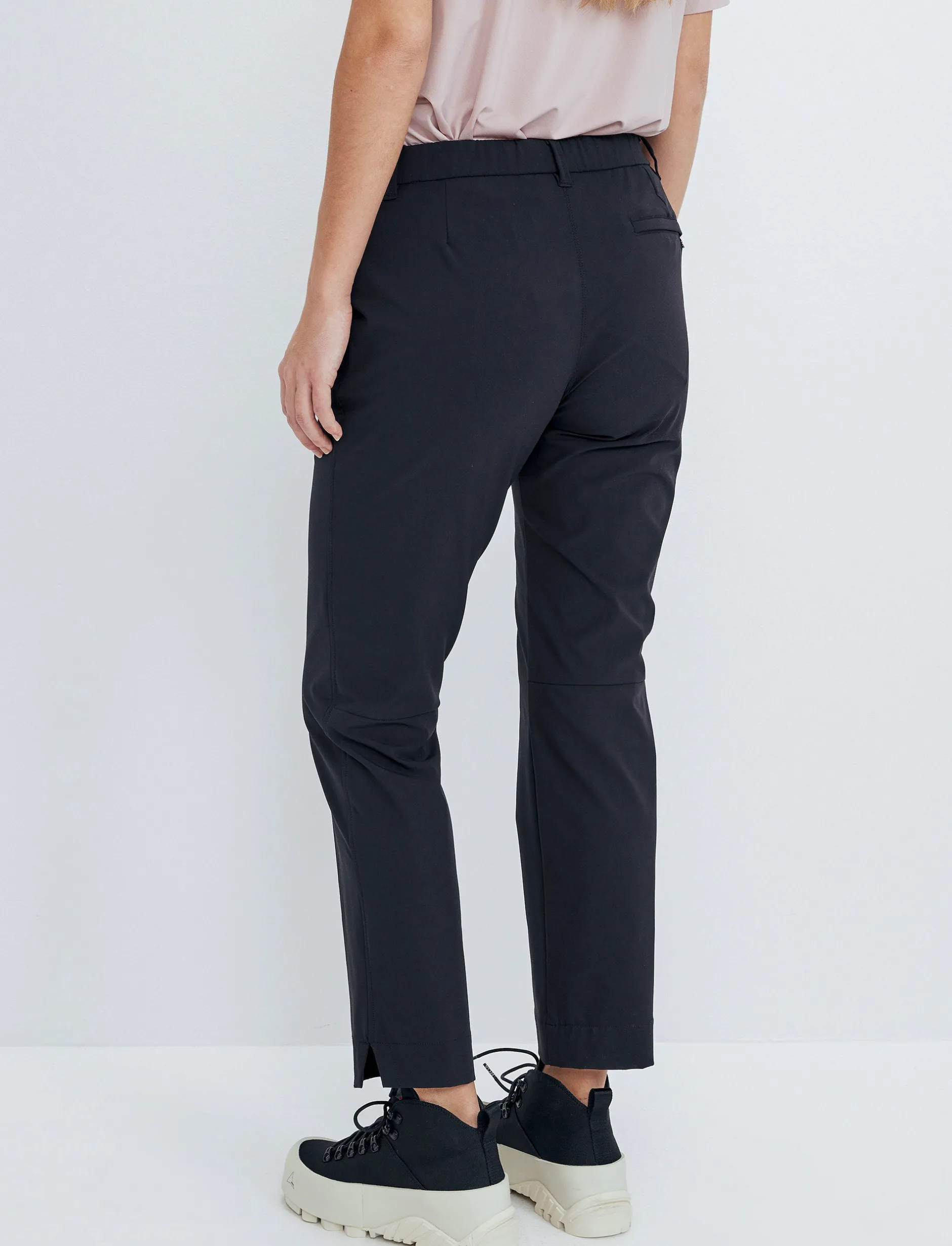 Byxor*8848 Altitude Juliette W Tech Pant - Black