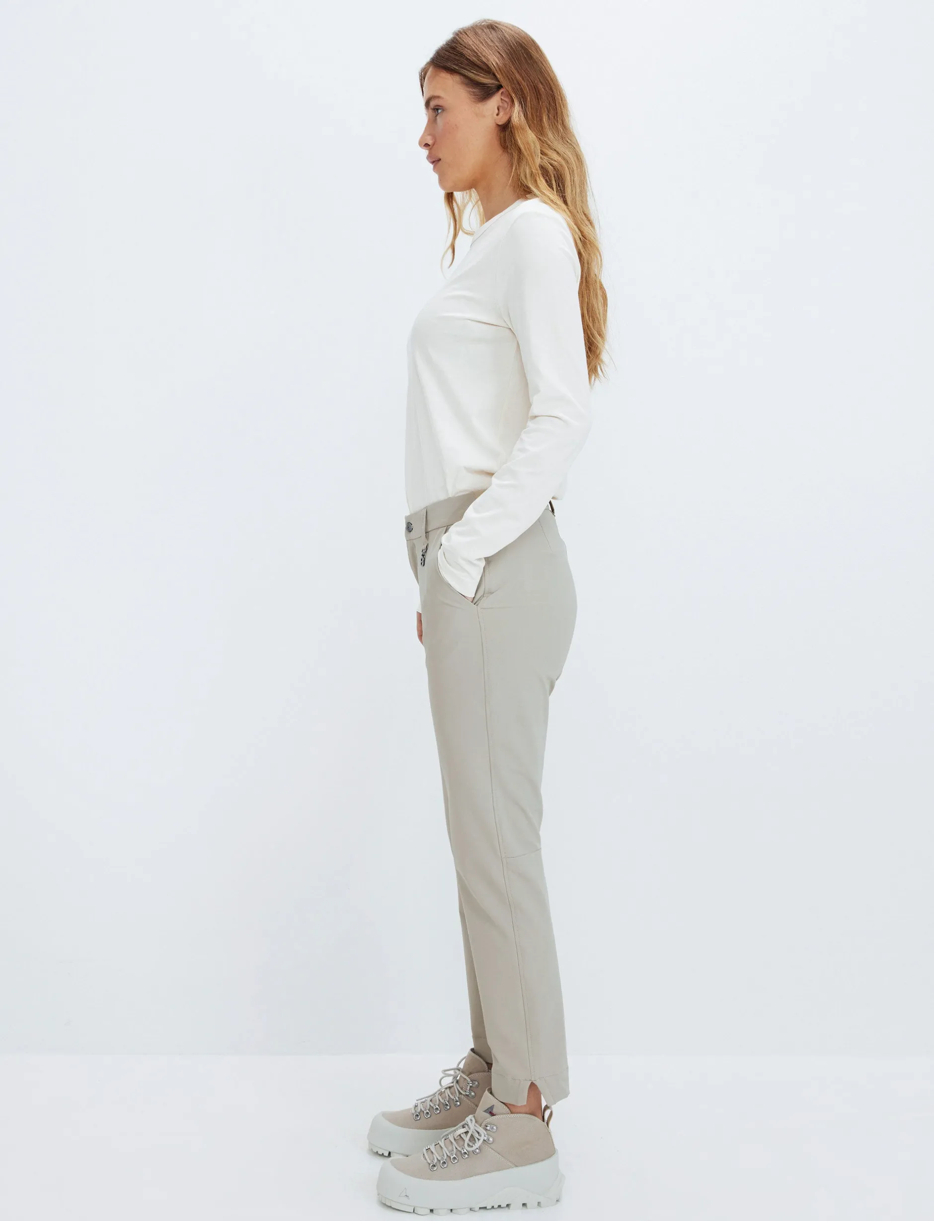 Byxor*8848 Altitude Juliette W Tech Pant - Lt Beige